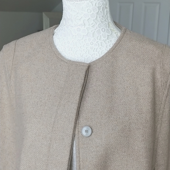 Wool cape taupe by Stile Benetton NWOT - Picture 11 of 14